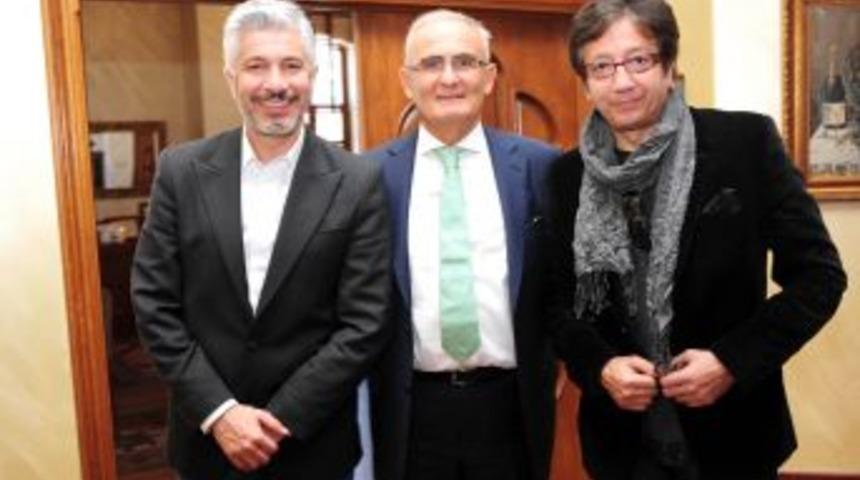 Uygur Kardeşler, Belediye Başkanı Yılmaz'ı Ziyaret Etti