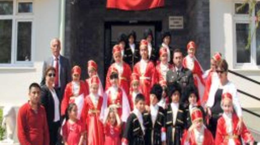 Side Jandarma Karakolu'nun Kapıları 23 Nisan'da &Ccedil;ocuklara A&ccedil;ıldı