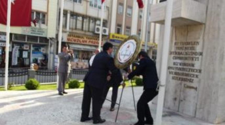 Uzunk&ouml;pr&uuml;'de 23 Nisan Kutlamaları