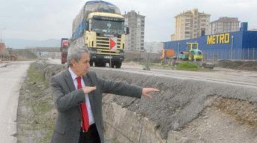 Canik Kent Konseyi, &Ccedil;evre Yoluna &Ouml;nlem Istedi