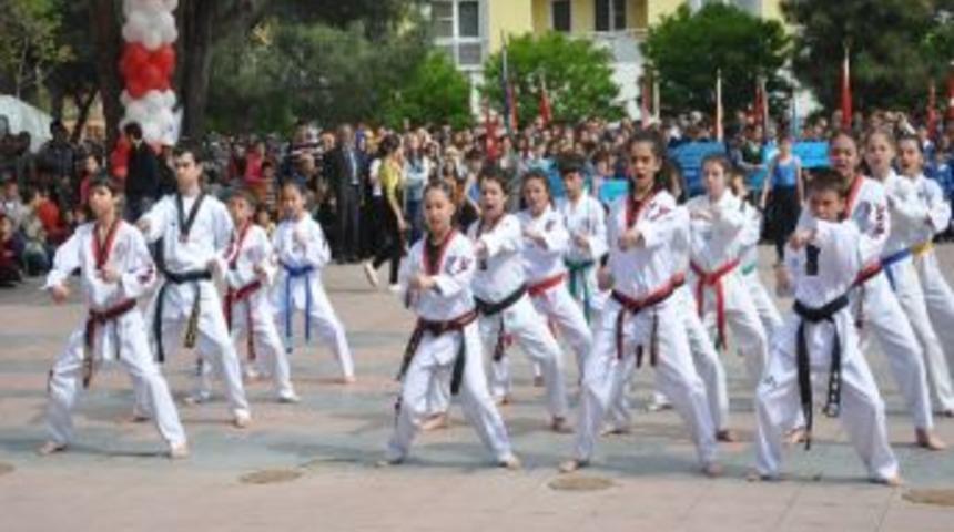 Soma'da 23 Nisan Coşkusu