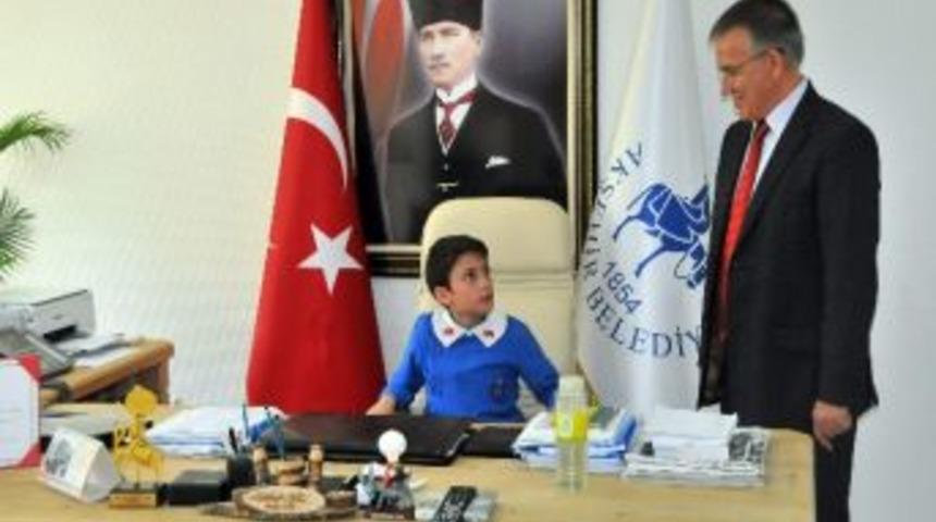 Akşehir&rsquo;de 23 Nisan Coşkusu