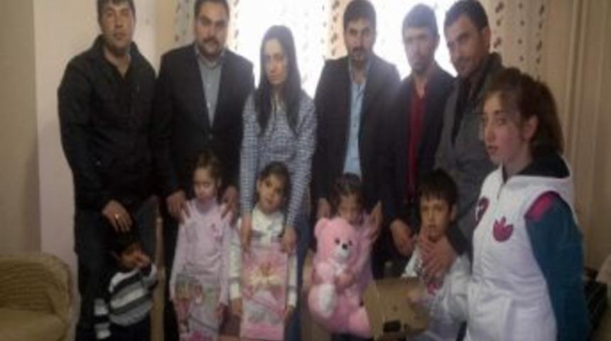 Ak Parti Kars Gen&ccedil;lik Kolları Başkanlığı&rsquo;ndan Anlamlı Ziyaret