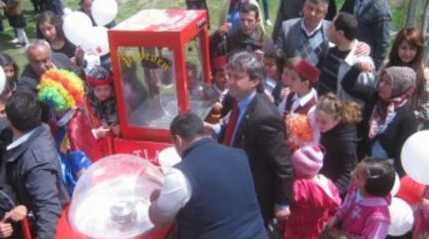 B&uuml;nyan&rsquo;da 23 Nisan Coşkusu