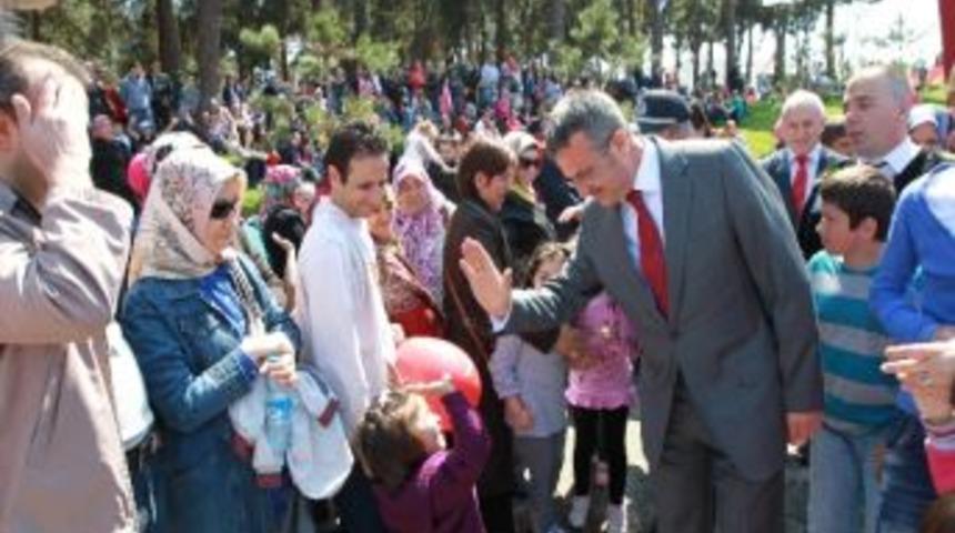 Gebzeli &Ccedil;ocuklar Eğlence Meydanında Buluştu