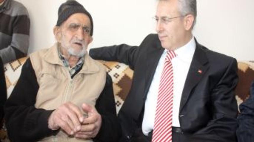 112 Yaşındaki Hasan &Ccedil;avuş'a Devlet Şefkati