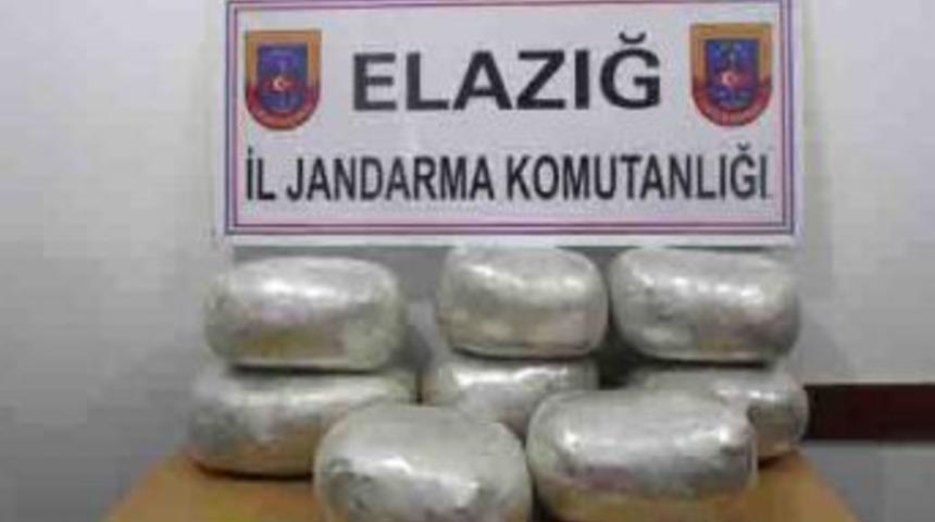 Elazığ'da 43 Kilo Kubar Esrar Ele Ge&ccedil;irildi