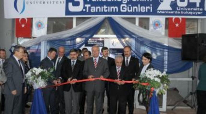 Manisa'da 34 &Uuml;niversite, Sınava Hazırlanan &Ouml;ğrencilere Tanıtım Yapacak