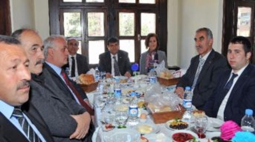 G&uuml;m&uuml;şhane&rsquo;de İl İstihdam Kurulu Toplantısı Ger&ccedil;ekleştirildi