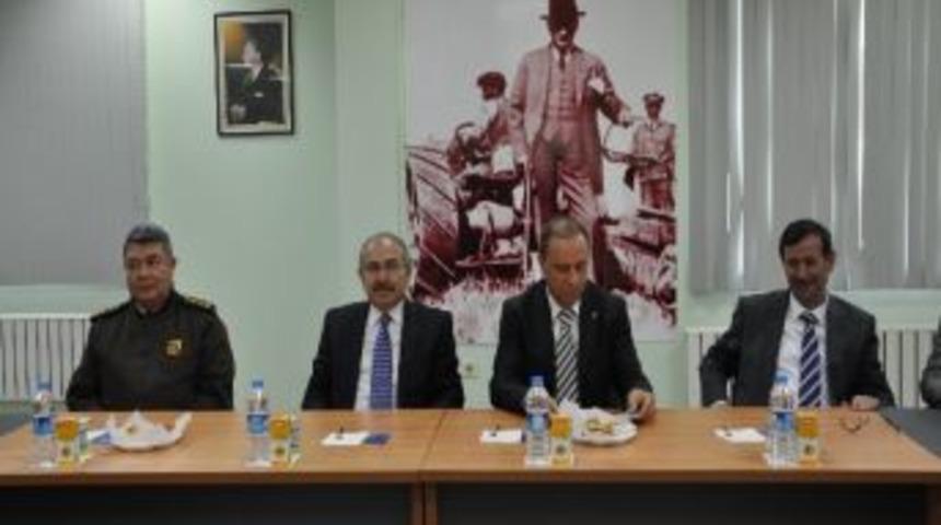 Başarılı Girişimciler Sertifikalarını Aldı