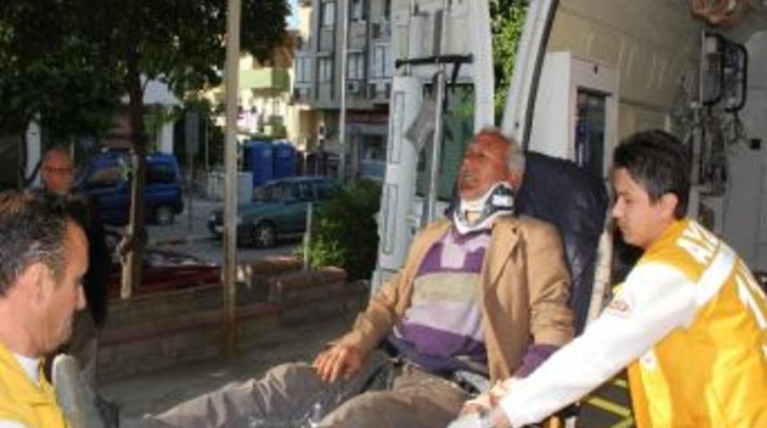 Aydın&rsquo;da Trafik Kazası; 1&rsquo;i Ağır, 14 Yaralı