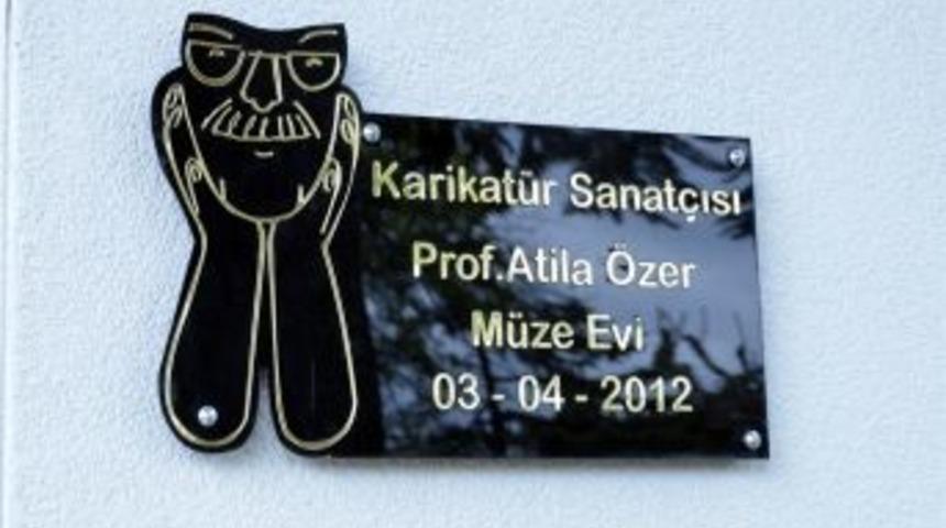 Karikat&uuml;rist Atila &Ouml;zer'in Evi M&uuml;ze Oldu