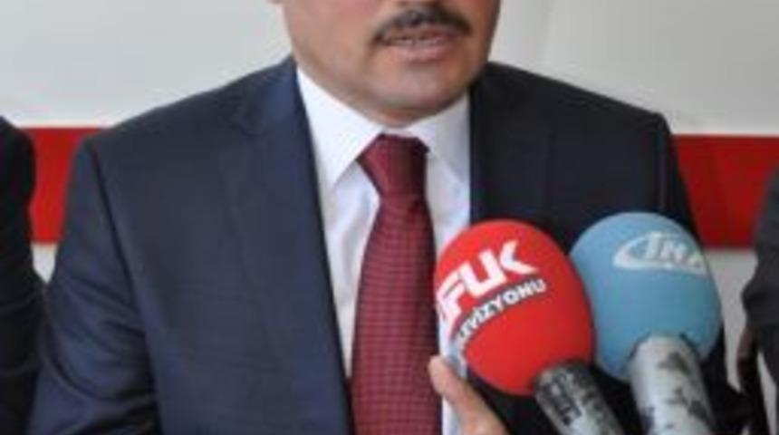 Başkan &Ccedil;akır, Tramb&uuml;s Eleştirilerine Cevap Verdi