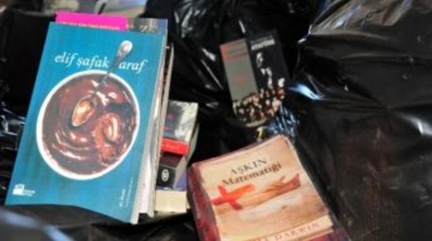 Van'da 3 Bin 202 Adet Korsan Kitap Ele Ge&ccedil;irildi