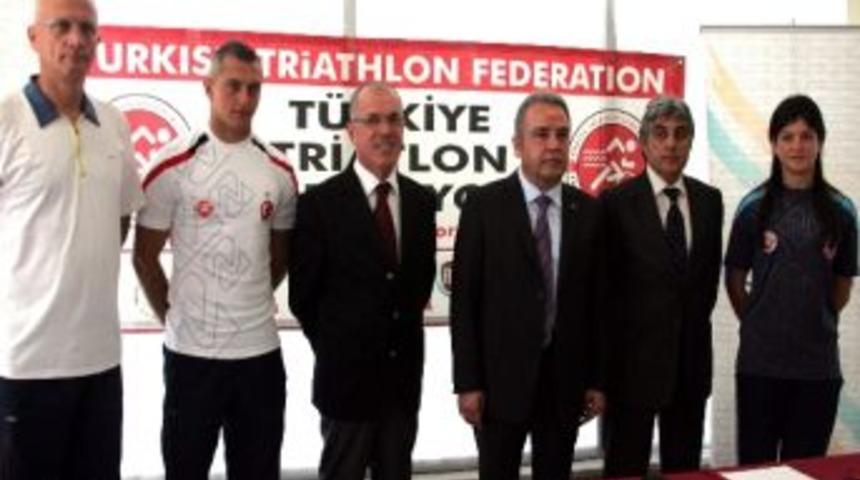 4. Antalya Konyaaltı Uluslararası Triatlon Avrupa Kupası Yarışları