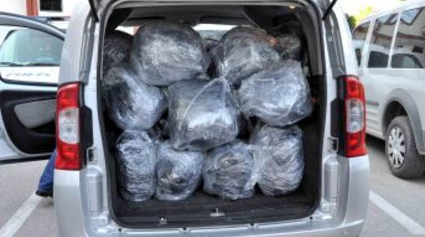 Uyuşturcudan Girdiği Ceza Evinden Yeni &Ccedil;ıktı, 131 Kilo Esrarla Yakalandı