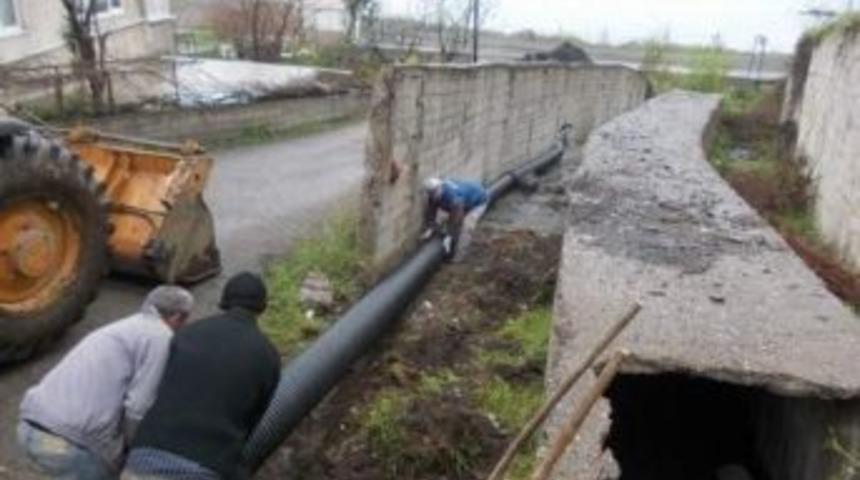 Kanalizasyon Ekipleri &Ccedil;alışıyor