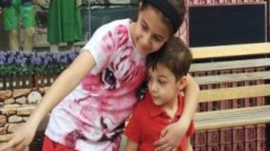 &Ccedil;in'de &Ouml;len Minik Burak&rsquo;tan Geriye Fotoğrafları Kaldı