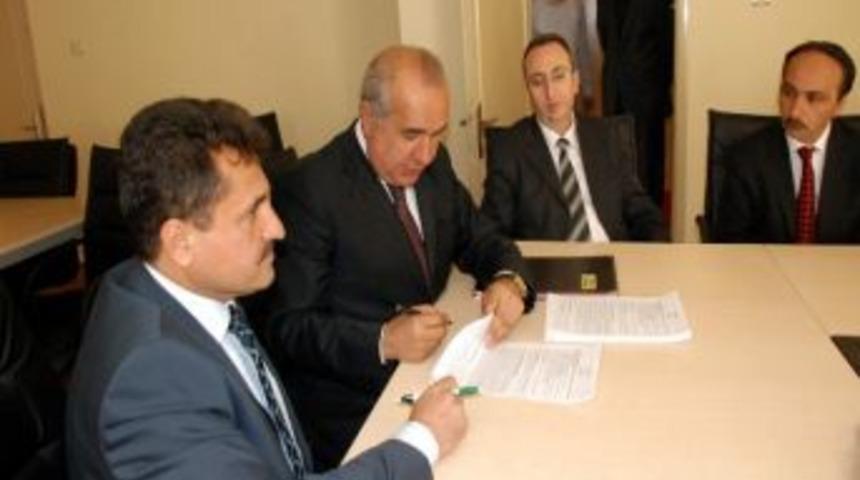 Suşehri Belediyesi Toplu İş S&ouml;zleşmesi İmzaladı