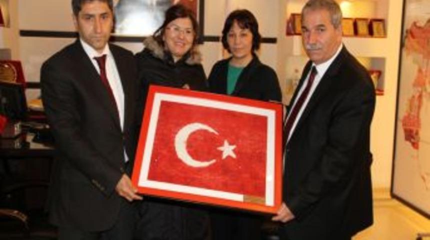 Otistik &Ccedil;ocukların Ziyareti, Başkan&rsquo;ı Duygulandırdı