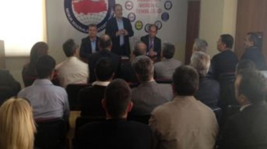 Kapusuz Mersin'de Memur-sen'i Ziyaret Etti