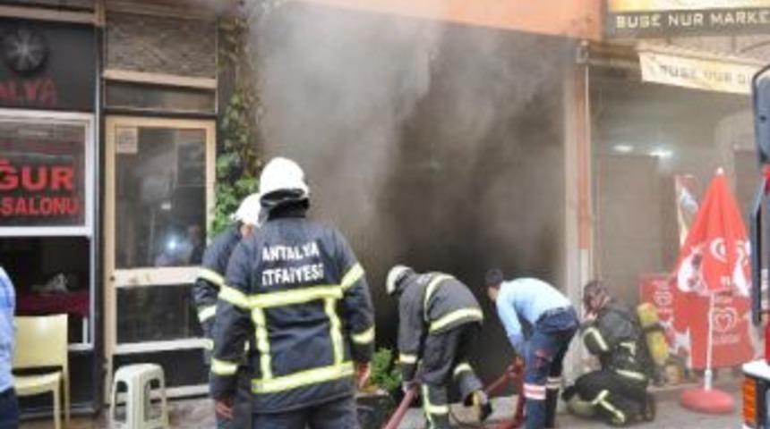 Kaynak Makinesi Yangın &Ccedil;ıkarttı