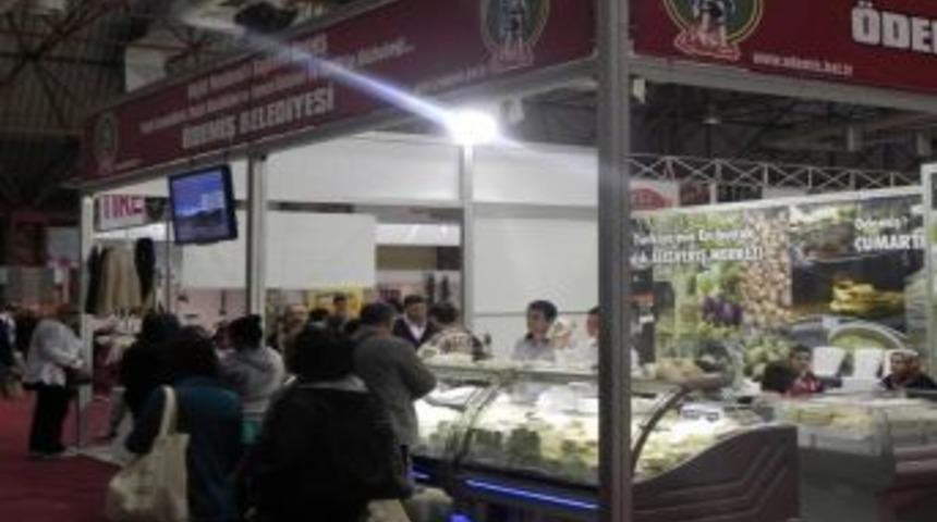 &Ouml;demiş&rsquo;in Y&ouml;resel &Uuml;r&uuml;n Ve El Sanatları, İzmir'deki Festivalde Tanıtılıyor