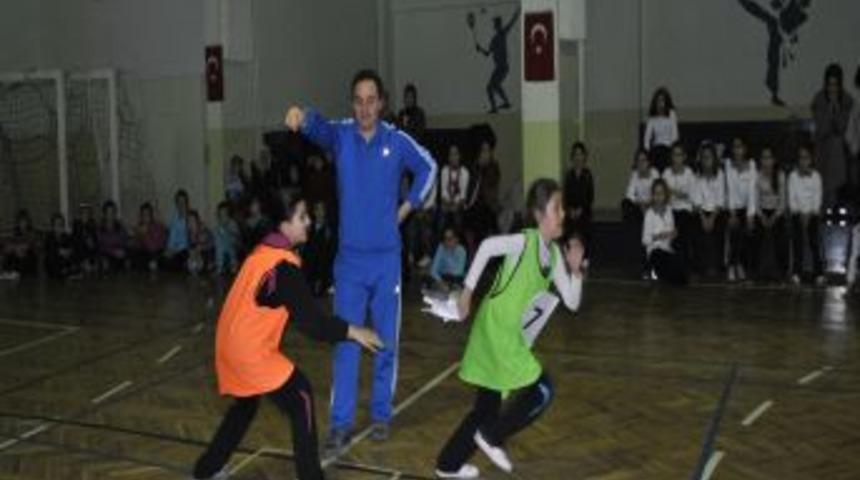 Geleneksel &Ccedil;ocuk Oyunları Ankara'da Yaşatılacak