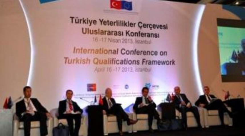 Rekt&ouml;r &Ouml;zer, Y&ouml;k&rsquo;&uuml; Temsil Etti