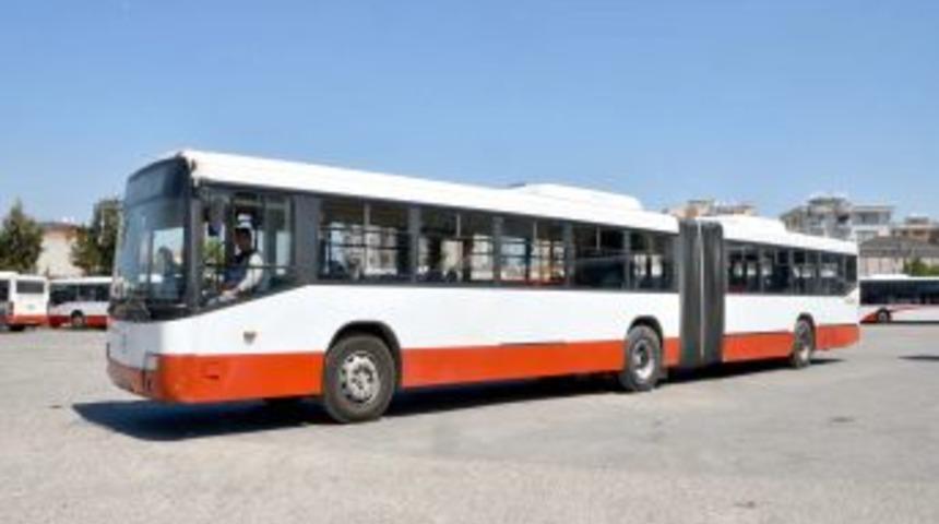 İzmir'de 104 Belediye Otob&uuml;s&uuml;ne Daha Klima Takılıyor
