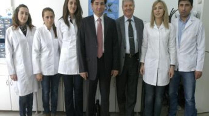 Genetiği Değiştirilmiş Fare Ile Alzheimer Hastalığına &Ccedil;are Aranacak