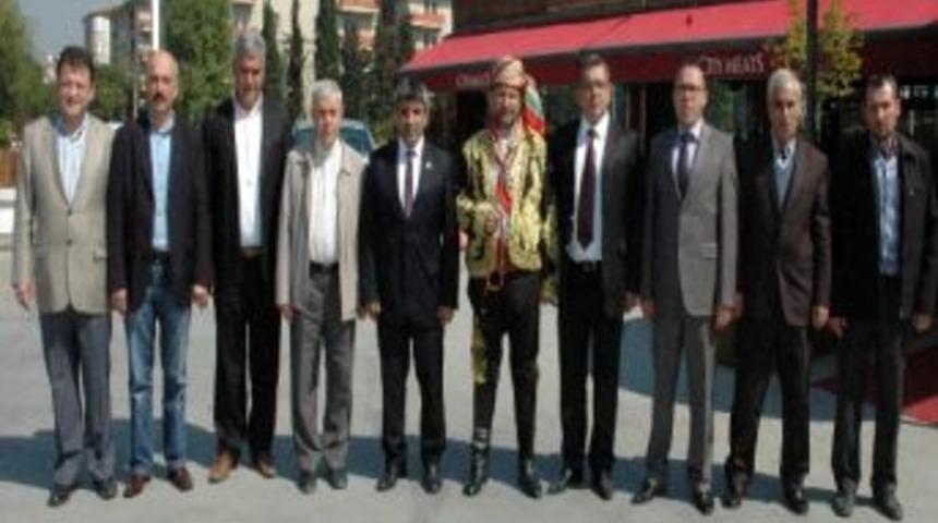 Kurtdereli Mehmet Pehlivan Yağlı Güreşleri