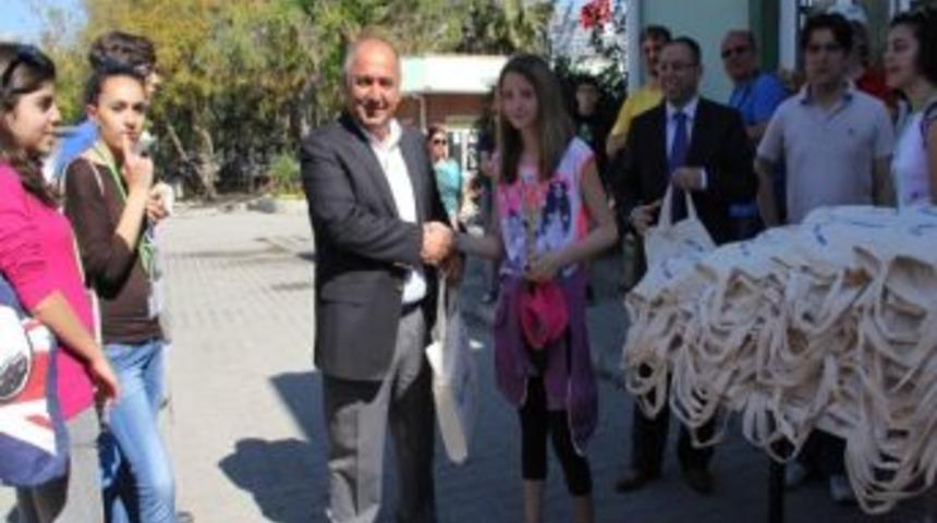 Altı &Uuml;lkeden 35 &Ouml;ğrenci Ve 23 &Ouml;ğretmen Gatab&rsquo;ı Gezdi