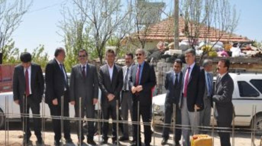 Sazlıca'ya Yapılacak Yeni Okulun Temeli Atıldı