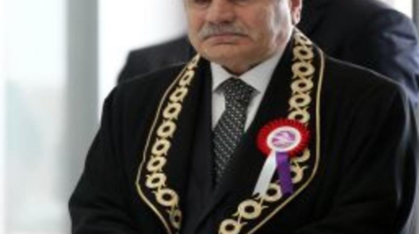 "Hak Kullanımı,yargıya Meydan Okuma,tehdit Etme, Şiddete Başvurma Hakkı Vermez"