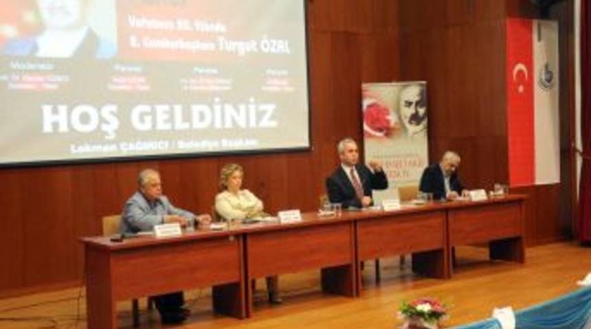 Turgut &Ouml;zal, Vefatının Yıl D&ouml;n&uuml;m&uuml;nde Anıldı