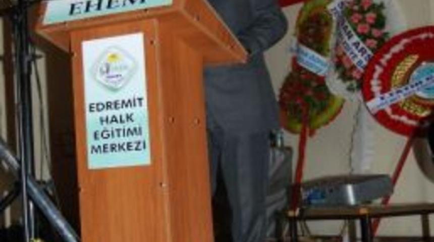 &Ouml;ğrendikleri İle Ustalarına Sahnede Taş &Ccedil;ıkarttılar
