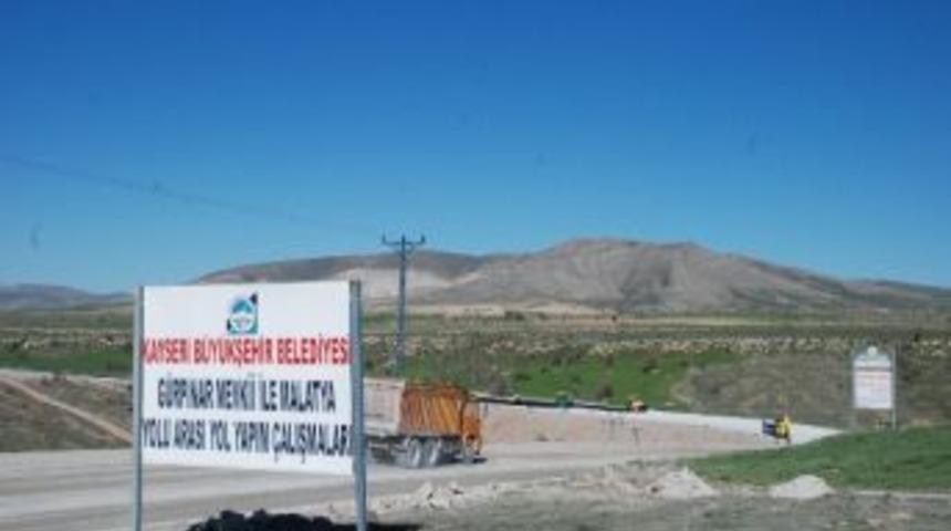 B&uuml;y&uuml;kşehir Yol Yapıyor