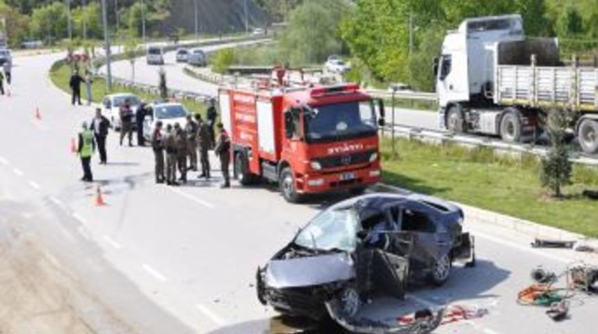 Amasya&rsquo;da Kaza: 1 &Ouml;l&uuml;, 1 Yaralı