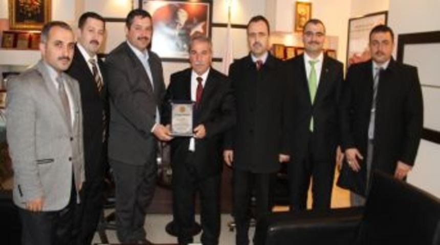 Gen&ccedil;lik Paltformun&rsquo;dan Başkan Demirtaş&rsquo;a Teşekk&uuml;r