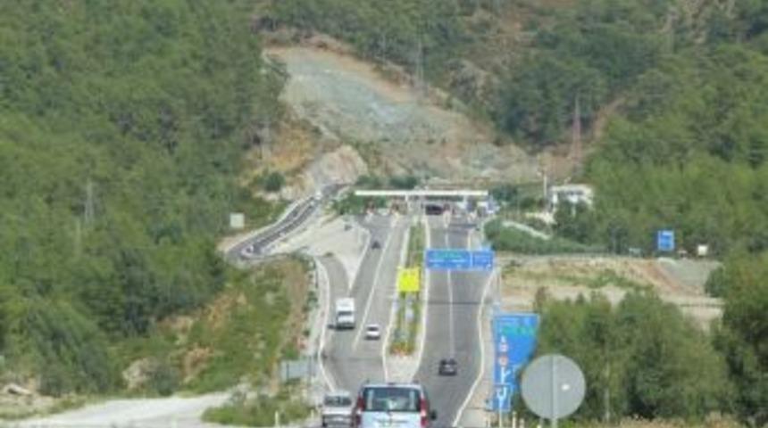G&ouml;cek T&uuml;nelinin İkizi Yapılıyor