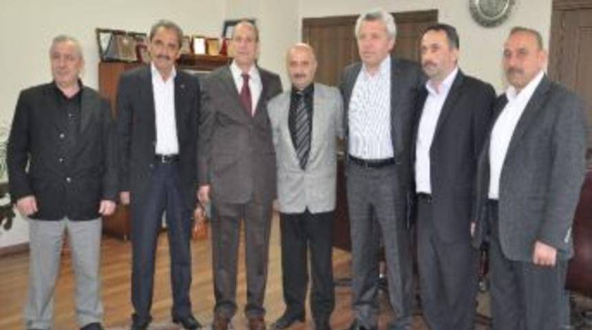 Trabzonlular Derneği&rsquo;nden, Tso Başkanı Demir&rsquo;e Ziyaret