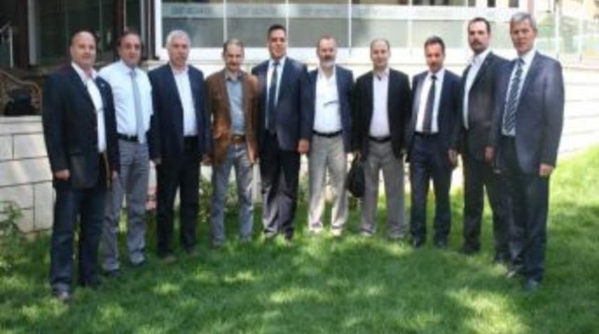 Gazete Sahipleri Birliği, Cemiyetle Buluştu