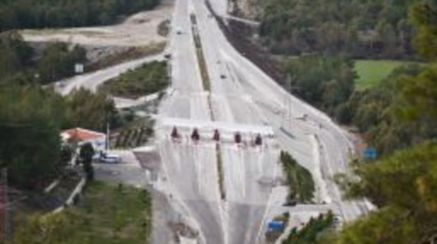 G&ouml;cek T&uuml;neli'nin Ikizi Yapılacak