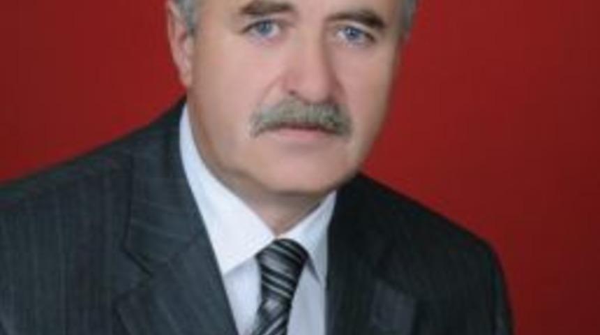 Ara&ccedil; Belediye Başkanı Yardımcısı H&uuml;sn&uuml; Uzun İstifa Etti