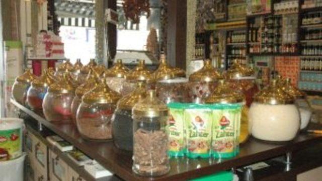 Kilosu Bin Tl Olan Bitki Şifa Dağıtıyor