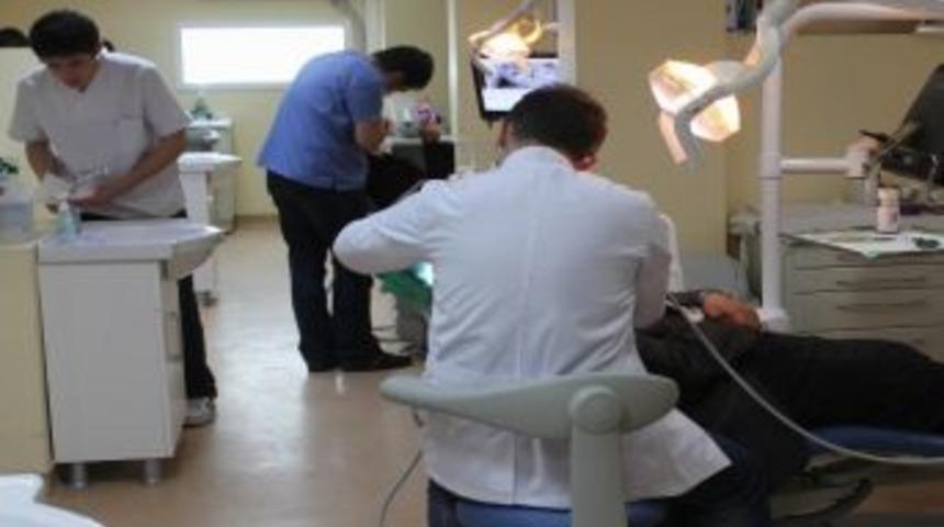 Diş Tedavisi İ&ccedil;in Yurt Dışından Geliyorlar