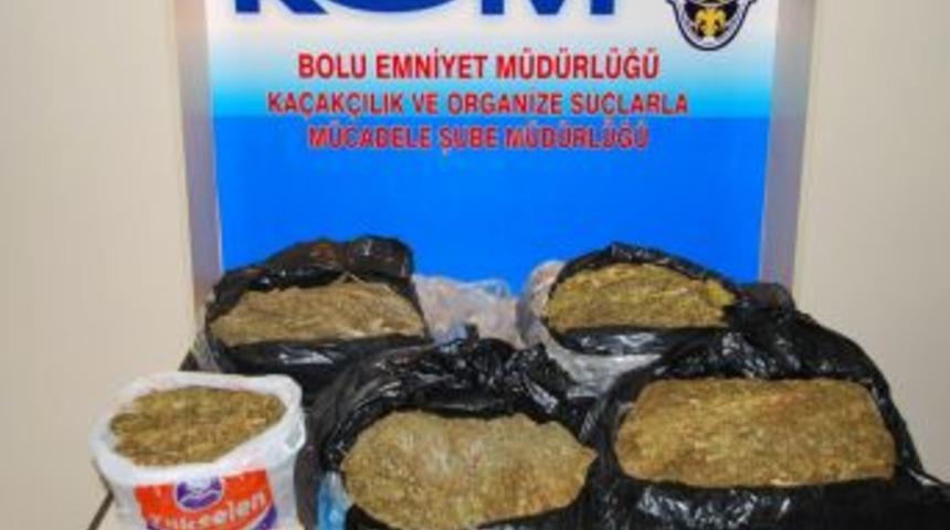 Otoyolda Uyuşturucu Operasyonu: 2 G&ouml;zaltı