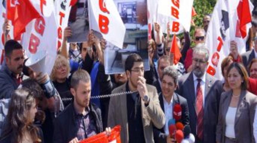 ODT&Uuml; Olayları, TBMM Girişinde Protesto Edildi