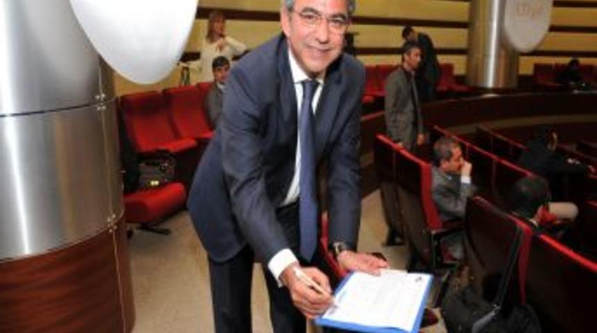 Hızlı Tren I&ccedil;in Imza Kampanyası Başlatıldı